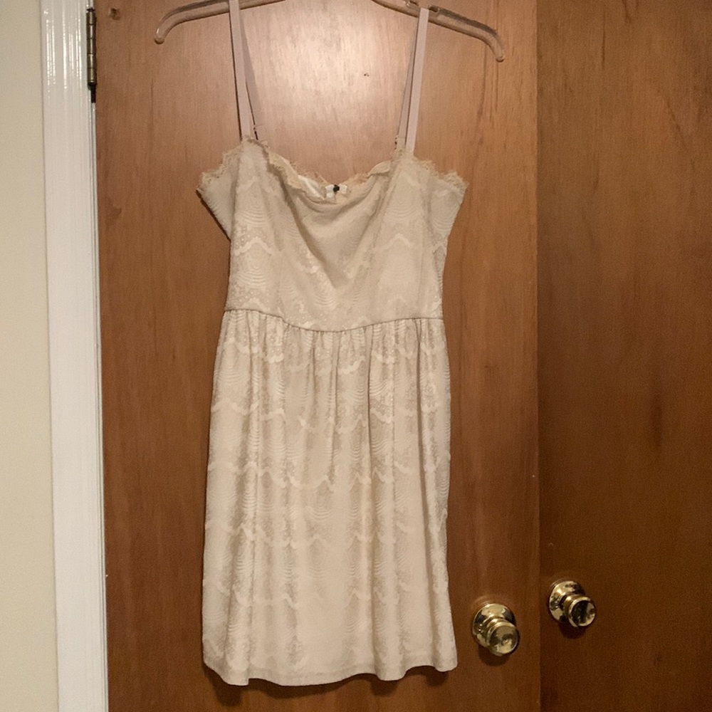 Eight sixty size large dress